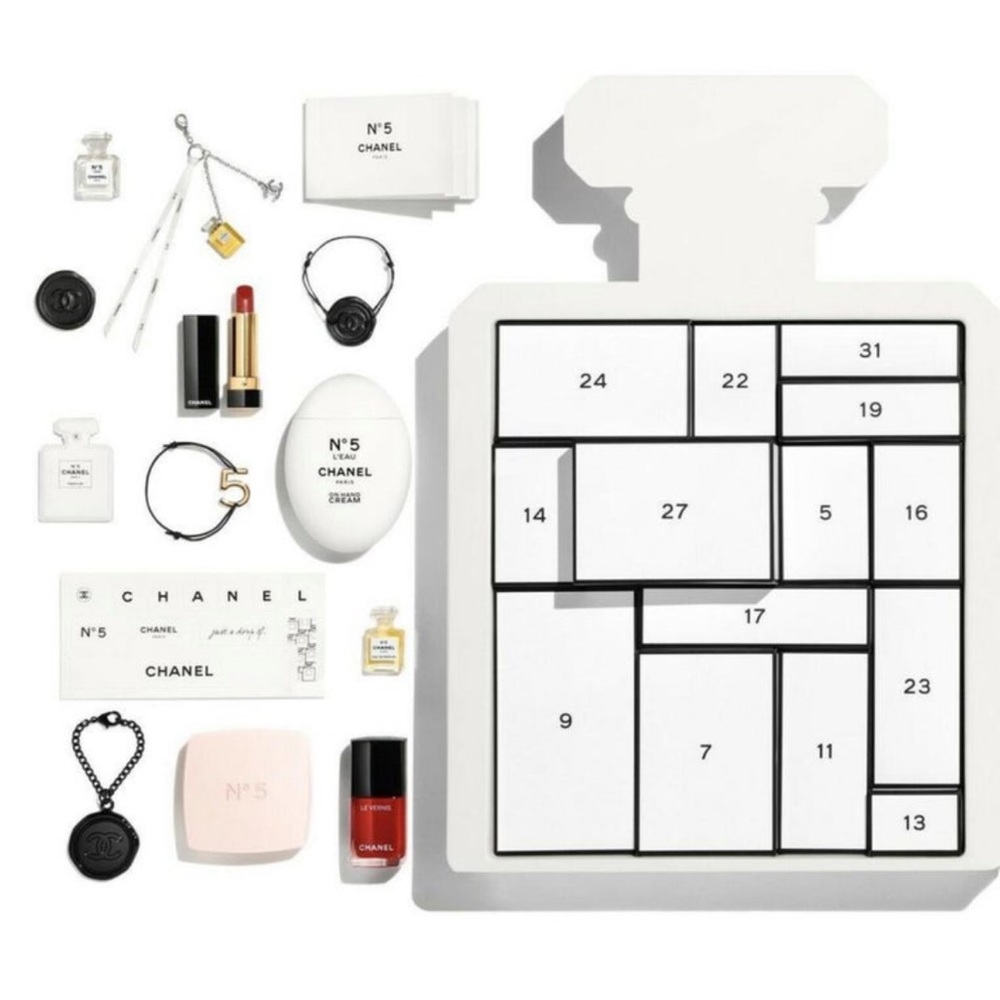 Chanel Limited Edition Advent Calendar / Le Calendrier